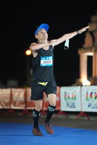 BIB: 257, 40958
                            <button type="button" onclick="openModal(19770629)" class="btn btn-primary btn-sm float-right btn-popup" data-toggle="modal" data-target=".modal-high-quality">
                        <i class="fas fa-shopping-cart"></i> Add to Cart
                    </button>
                                            <button type="button" onclick="isThisMe(19770629, true)" class="btn btn-success btn-sm float-right btn-popup btn-isme hidden" data-toggle="tooltip" data-placement="bottom" title="นี่คือรูปของคุณใช่ไหม คลิกที่นี่เพื่อเอาเข้าอัลบั้ม">
                        <i class="fas fa-plus"></i> Add to album
                    </button>
                    <button type="button" onclick="isThisMe(19770629, false)" class="btn btn-warning btn-sm float-right btn-popup btn-isnotme hidden">
                        <i class="fas fa-ban"></i> Remove from album
                    </button>